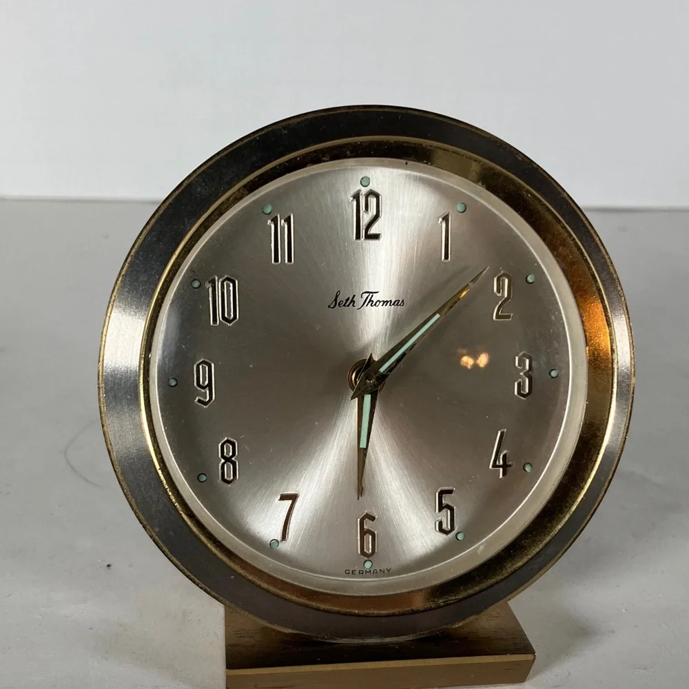 Vintage Seth Thomas Wind Up Alarm Clock